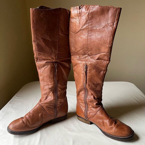 Steve Madden Cognac Leather Knee High Riding Boots Buckle Round Toe Women's 7 - Picture 8 of 9